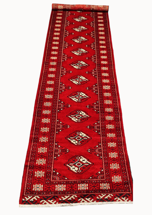 Rug No: 0016 / Size 3.23m x 2.18m