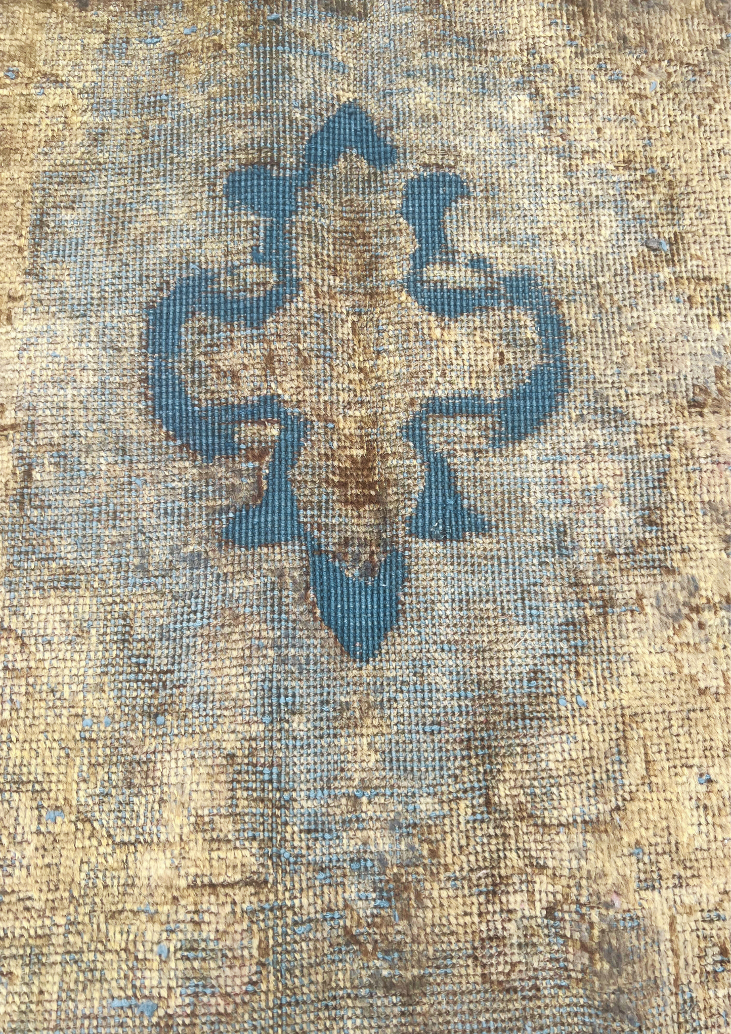 Rug No: 0613 / Size 2.82m x 2.00m