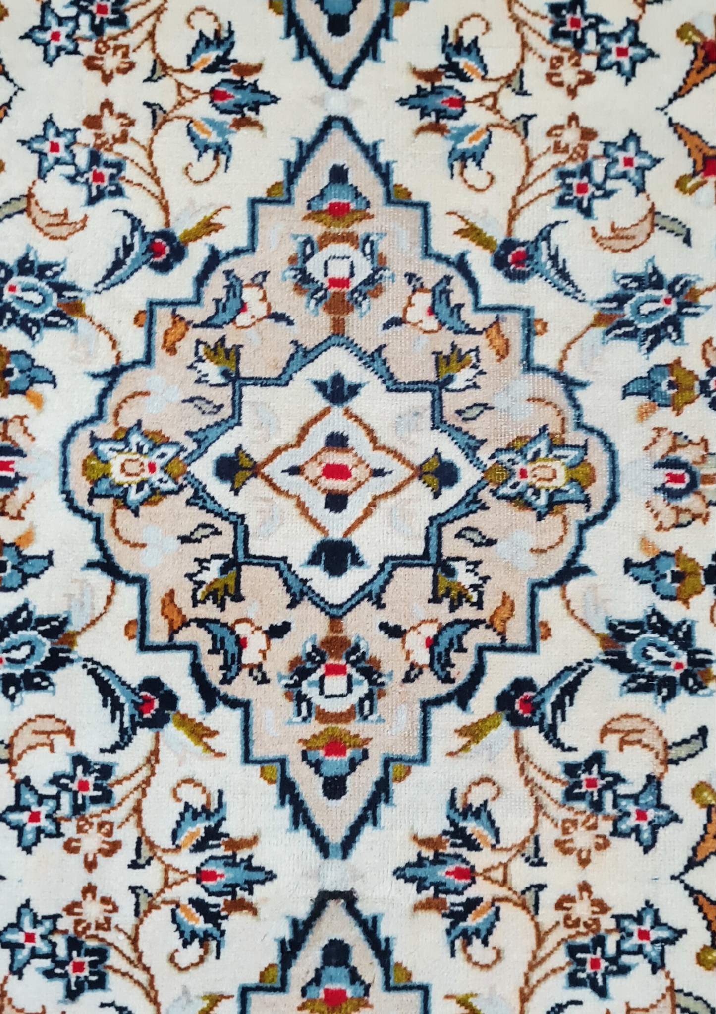 Rug No: 0043 / Size 3.90m x 1.02m