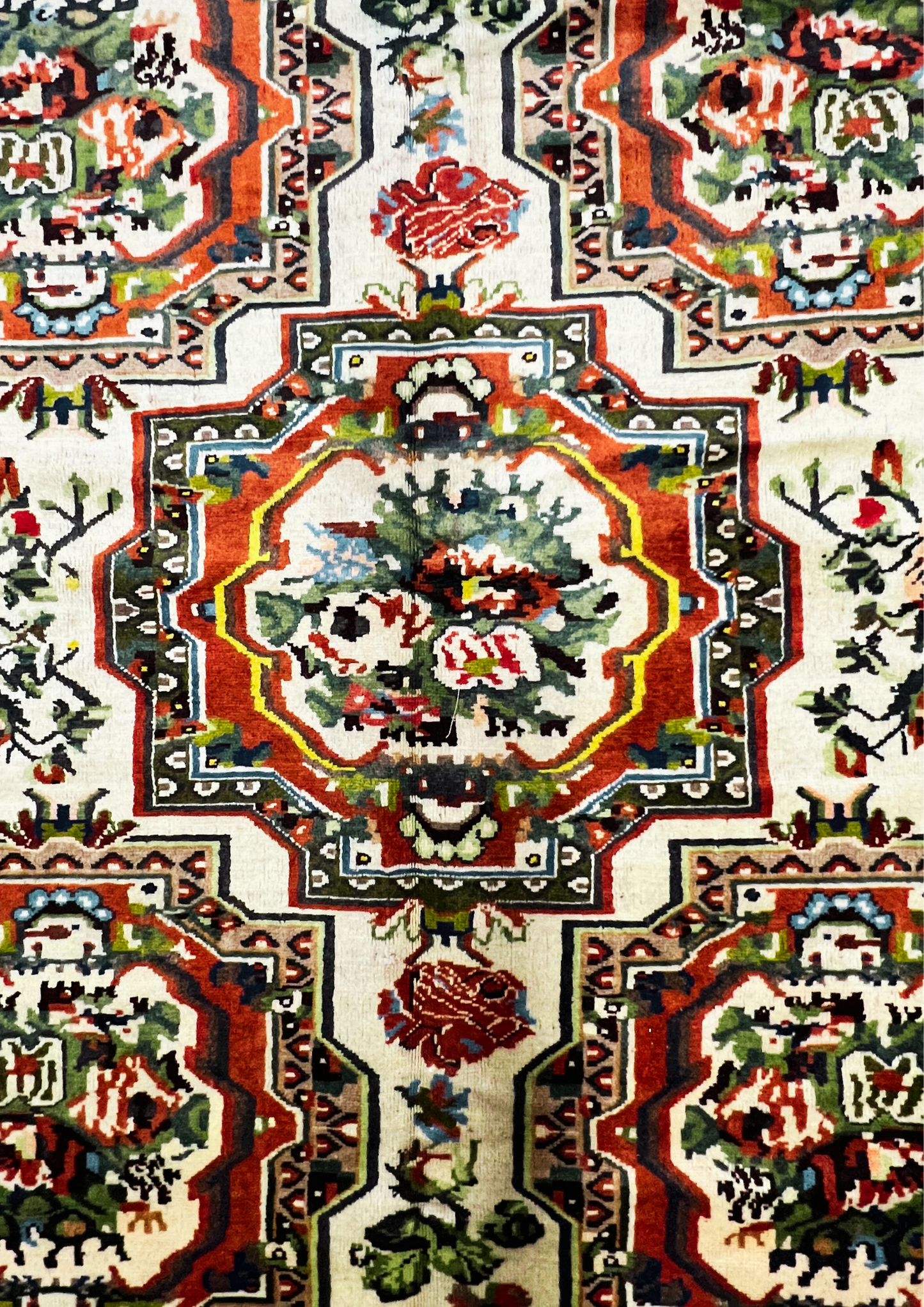 Rug No: 0659 / Size 2.92m x 2.15m