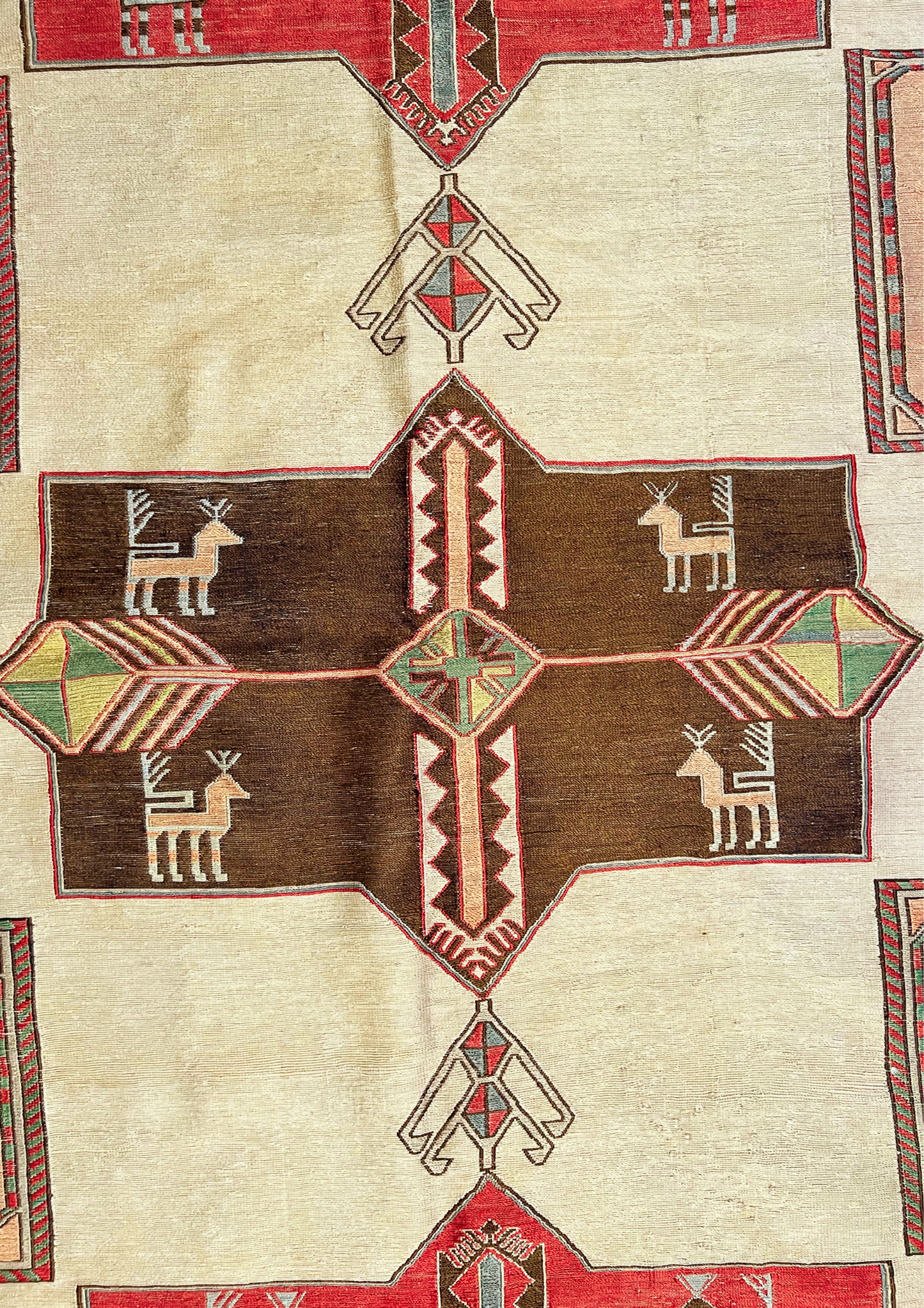 Rug No: 1502 / Size 1.94m x 1.39m