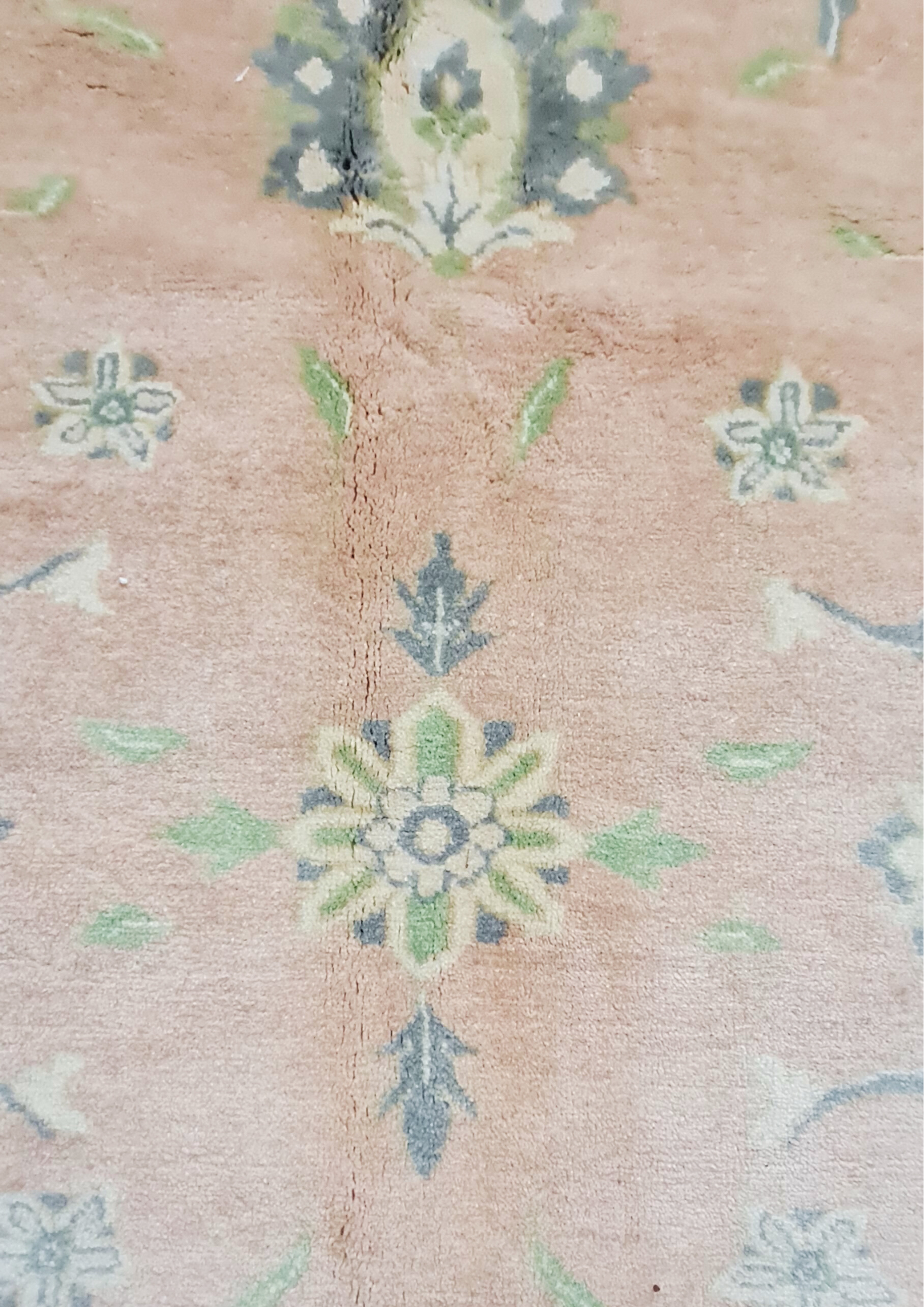 Rug No: 3460 / Size 2.40m x 1.76m