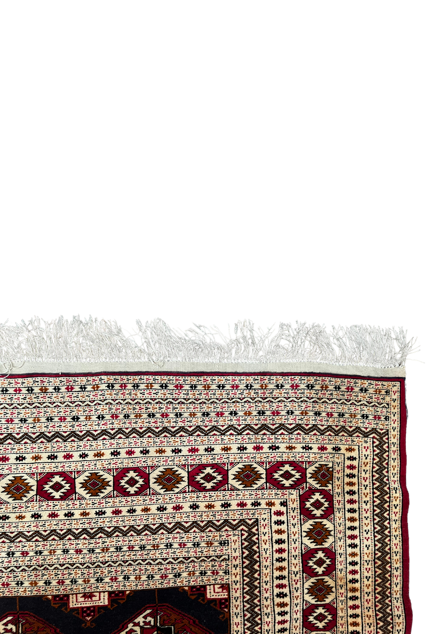 Rug No: 1523 / Size 1.95m X 1.46m
