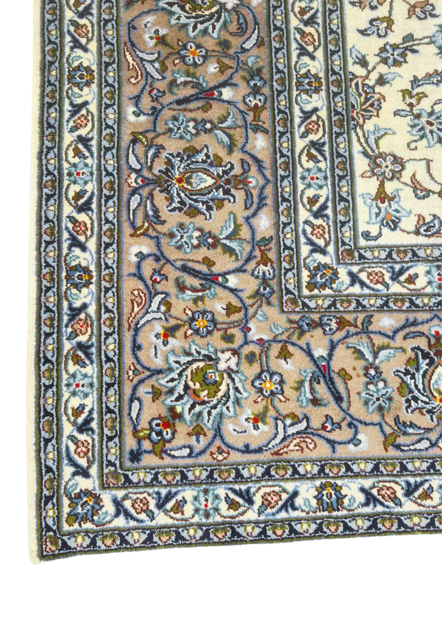 Rug No: 0423 / Size 4.03m x 3.04m
