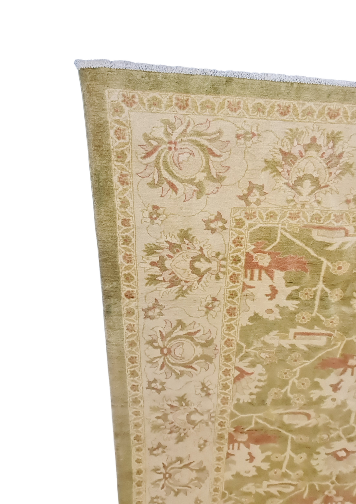 Rug No: 0661 / Size 3.18m x 2.18m