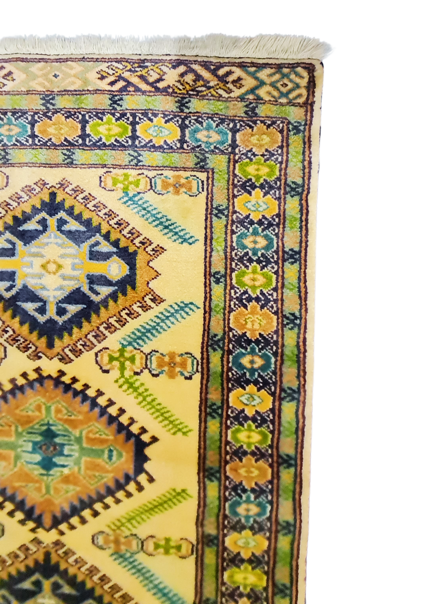 Rug No: 2024 / Size 2.29m x 0.69m
