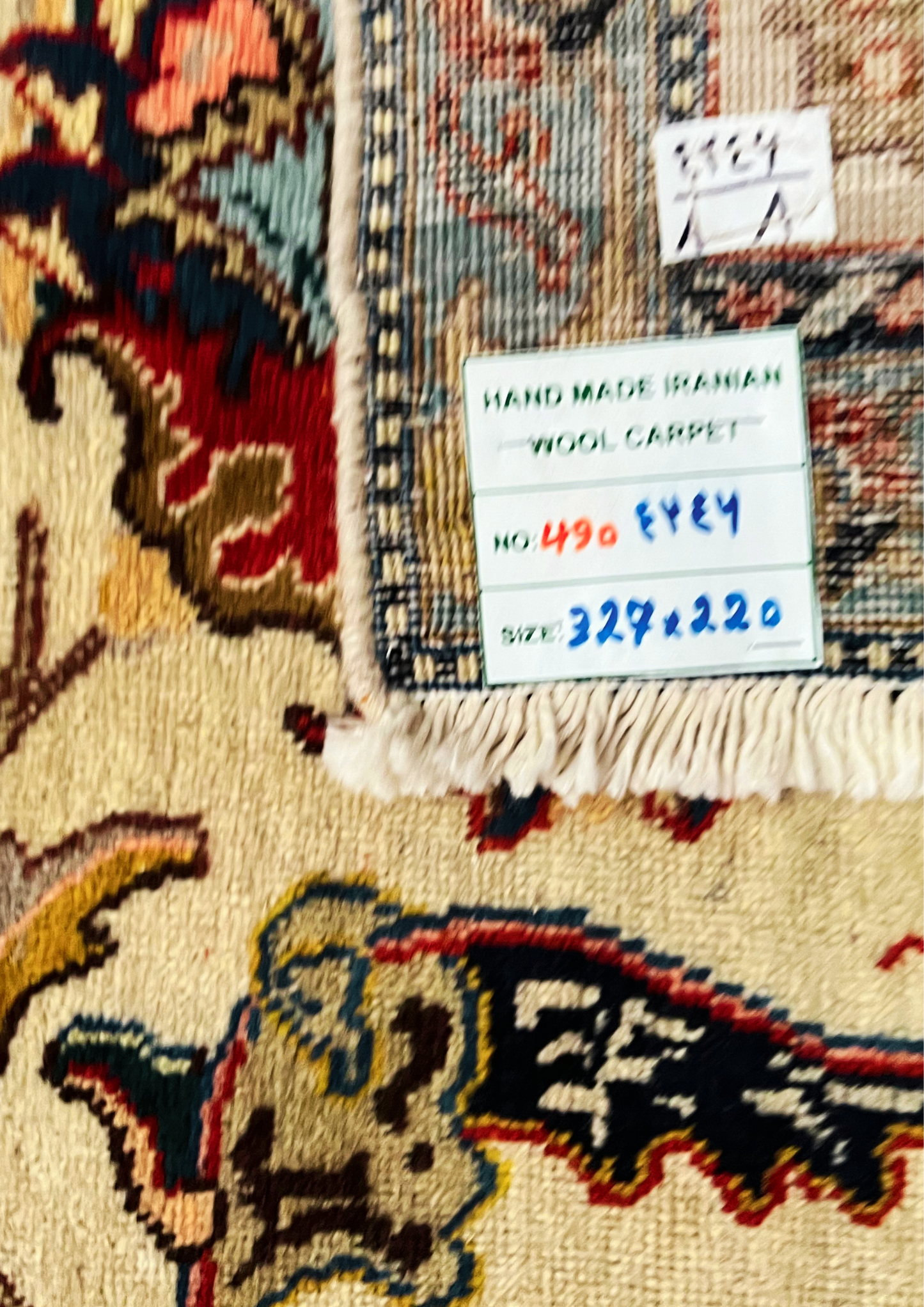 Rug No: 0490 / Size 3.27m x 2.20m
