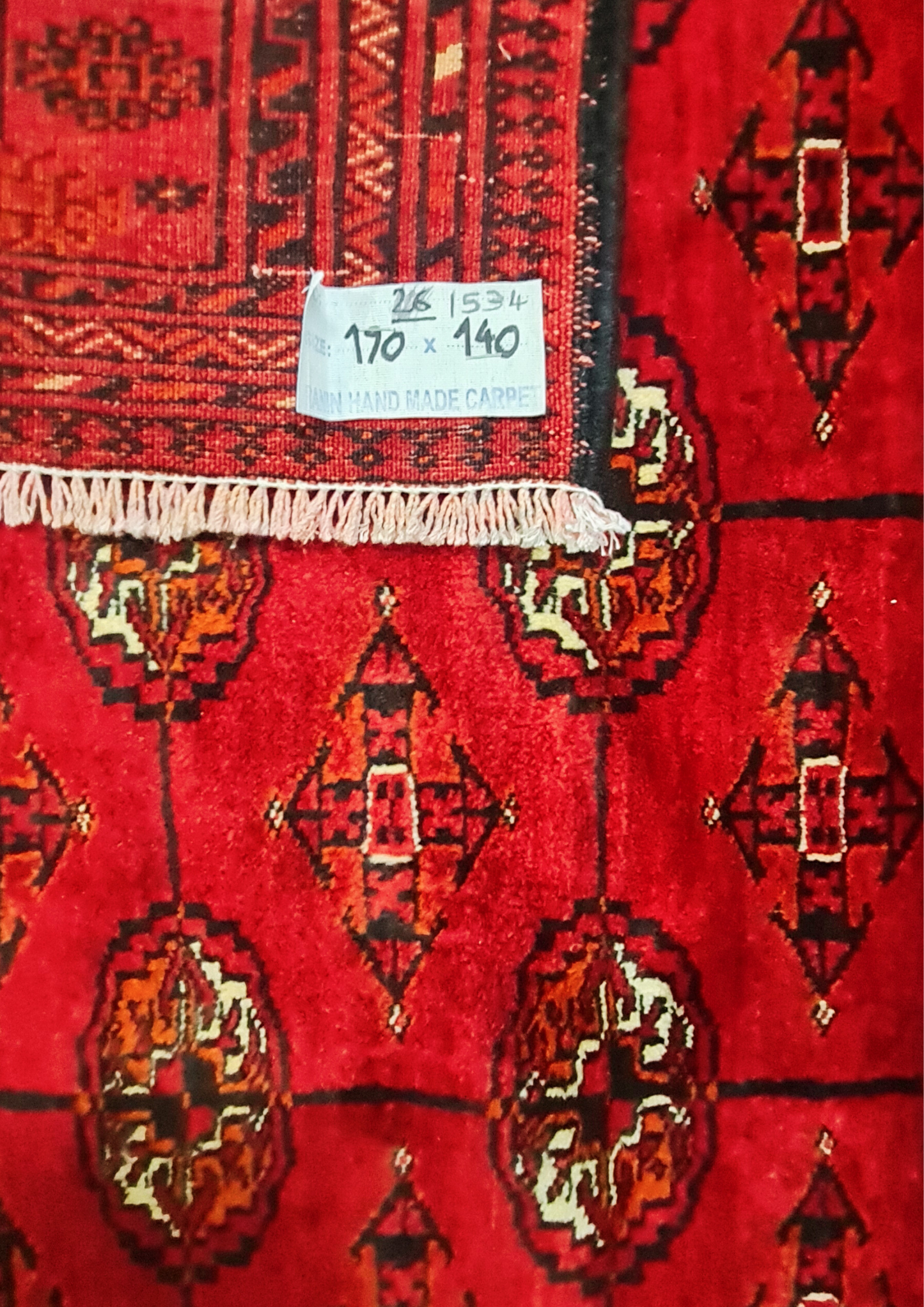 Rug No: 1534 / Size 1.90m x 1.40m