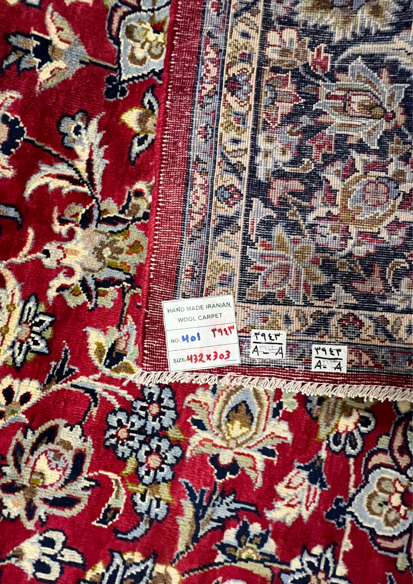 Rug No: 0401 / Size 4.32 x 3.03m