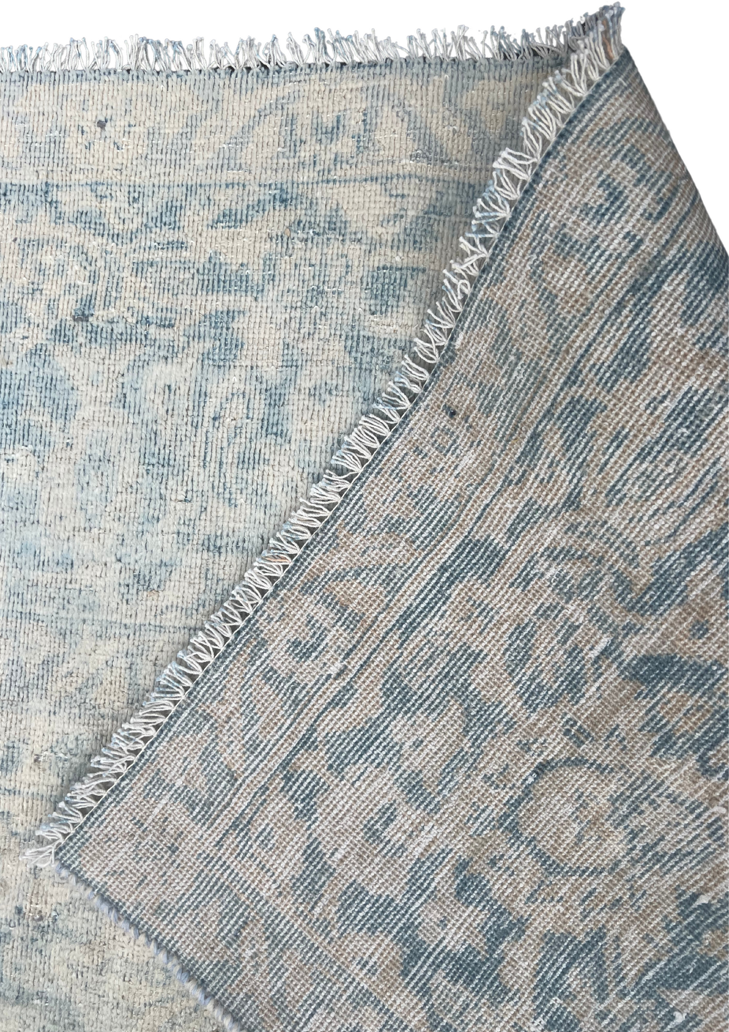 Rug No: 0601 / Size 3.83m x 2.76m
