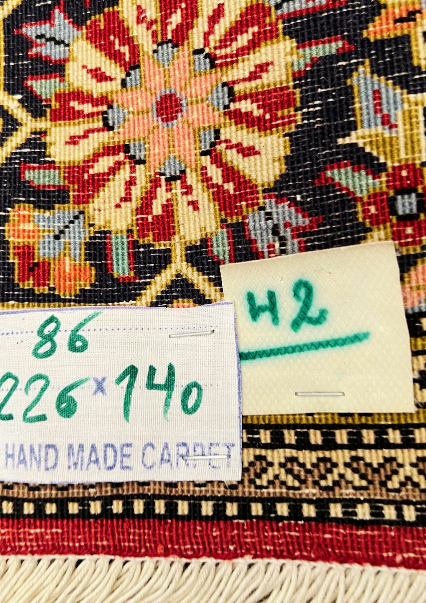 Rug No: 0086 / Size 2.26m x 1.40m