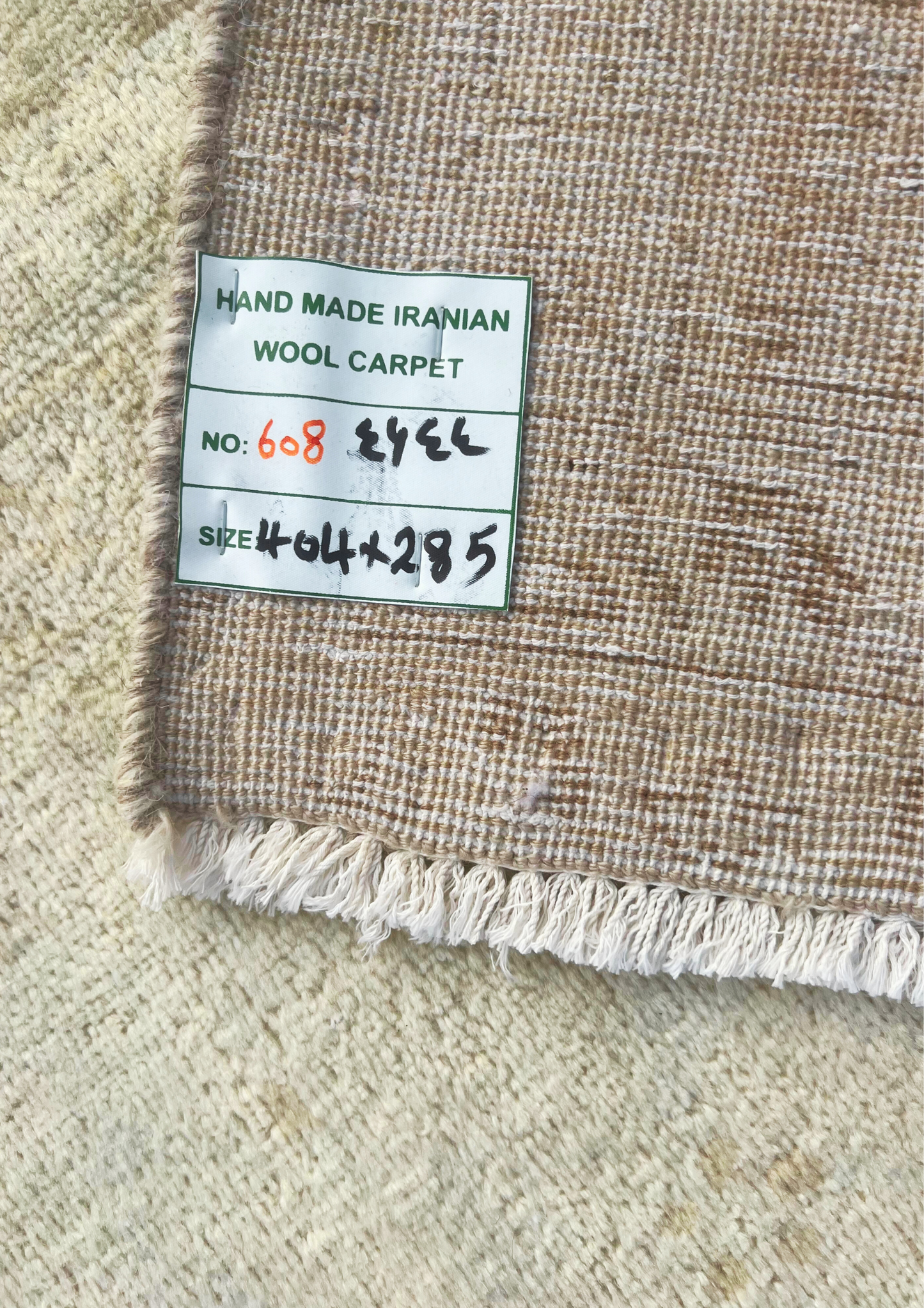 Rug No: 0608 / Size 4.04m x 2.82m