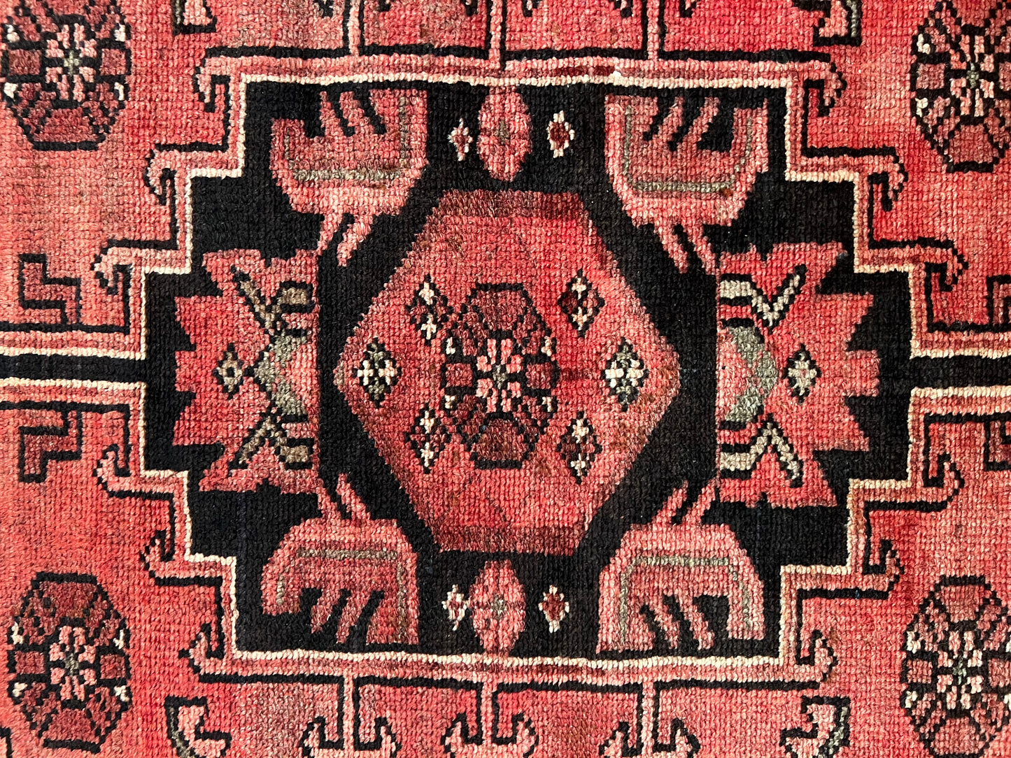 Rug No: 0089 / Size 1.95m x 1.05m