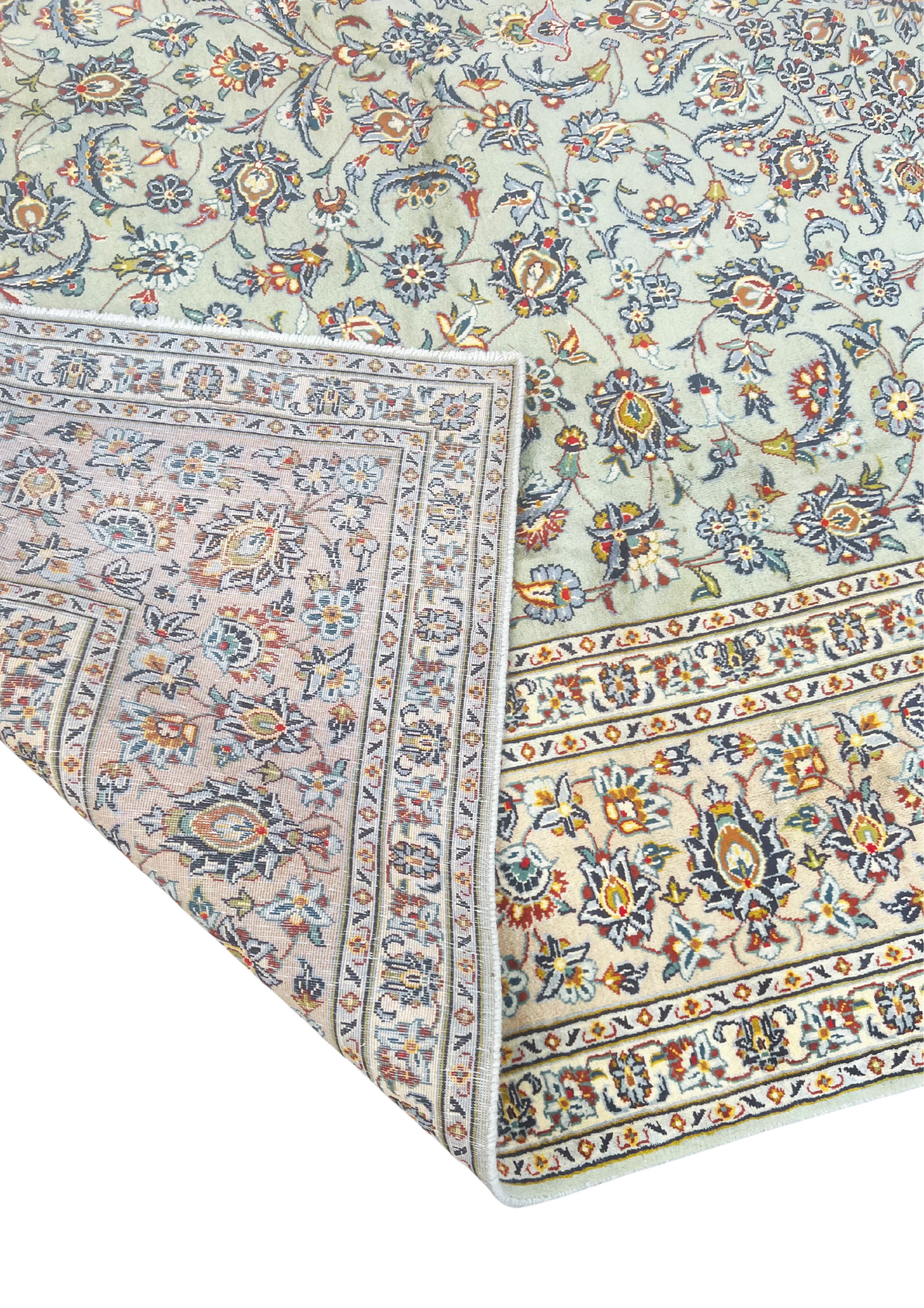 Rug No: 0472 / Size 4.22m x 3.02m
