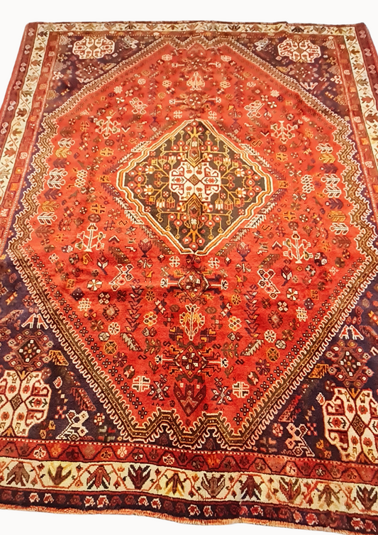 Rug No: 0400 / Size 2.85m x 2.07m