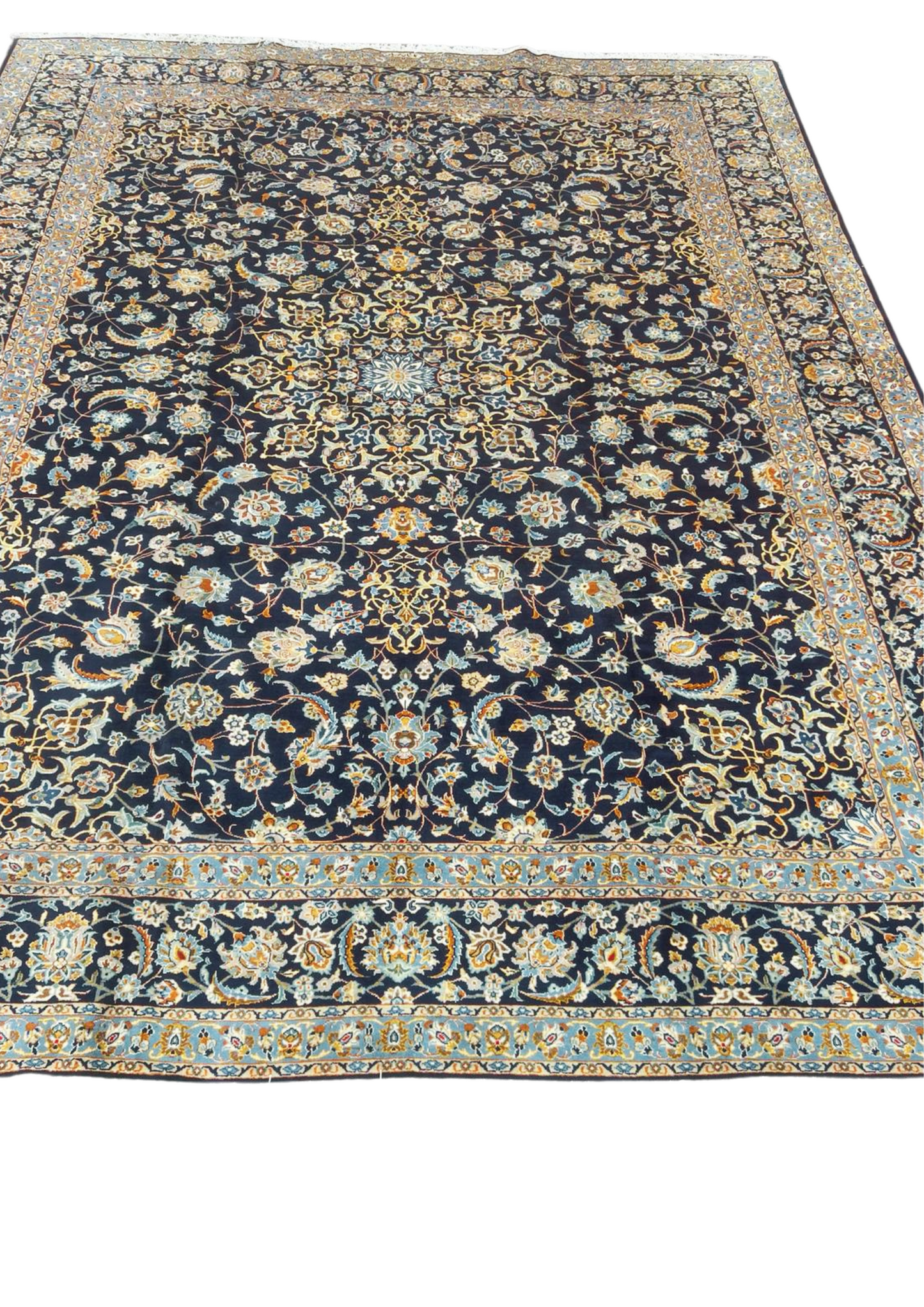 Rug No: 0495 / Size 4.08m x  3.15m