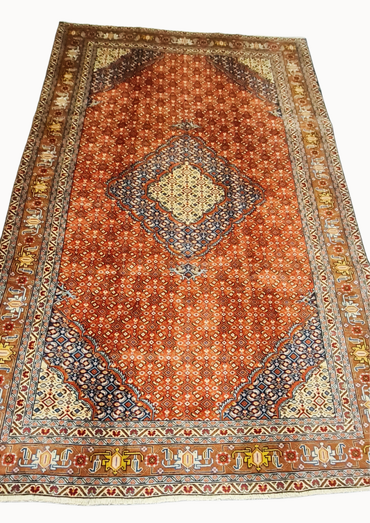 Rug No: 0517 / Size 3.05m x 1.90m