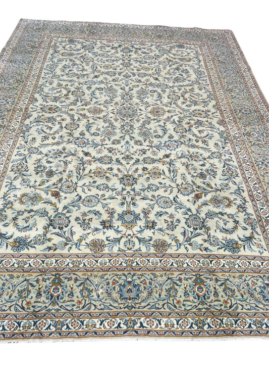 Rug No: 0486 / Size 4.12m x 3.00m