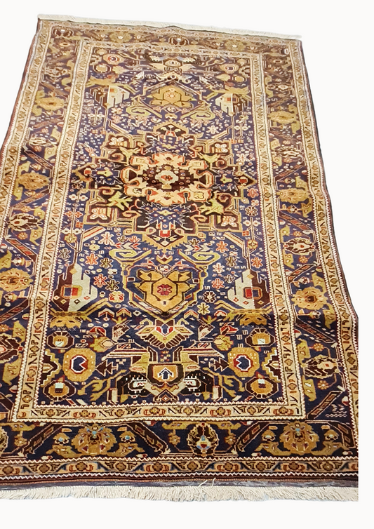 Rug No: 0068 / Size 2.05m x 1.30m