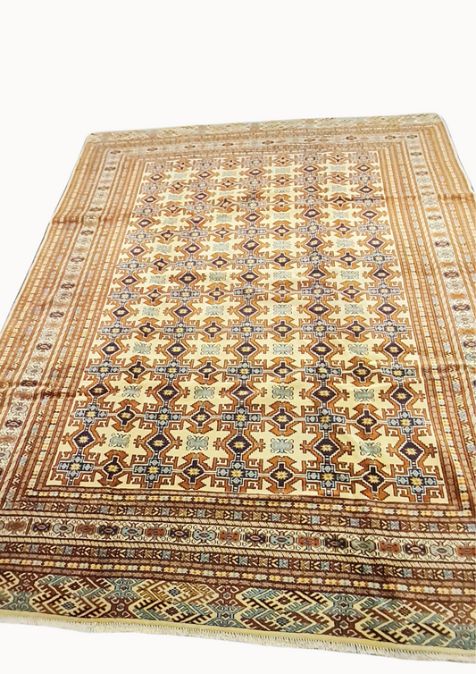 Rug No: 1531 / Size 2.90m x 2.20m