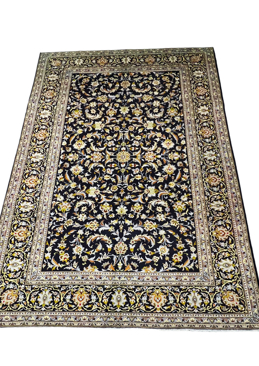 Rug No: 4021