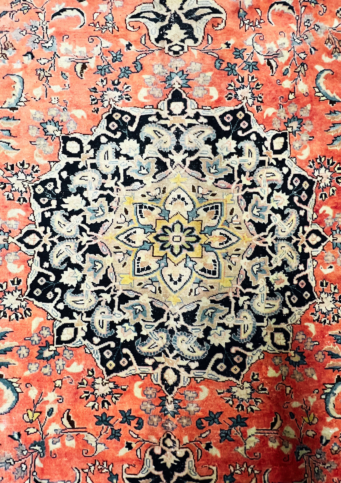 Rug No: 0626 / Sizes 3.82m x 2.99m