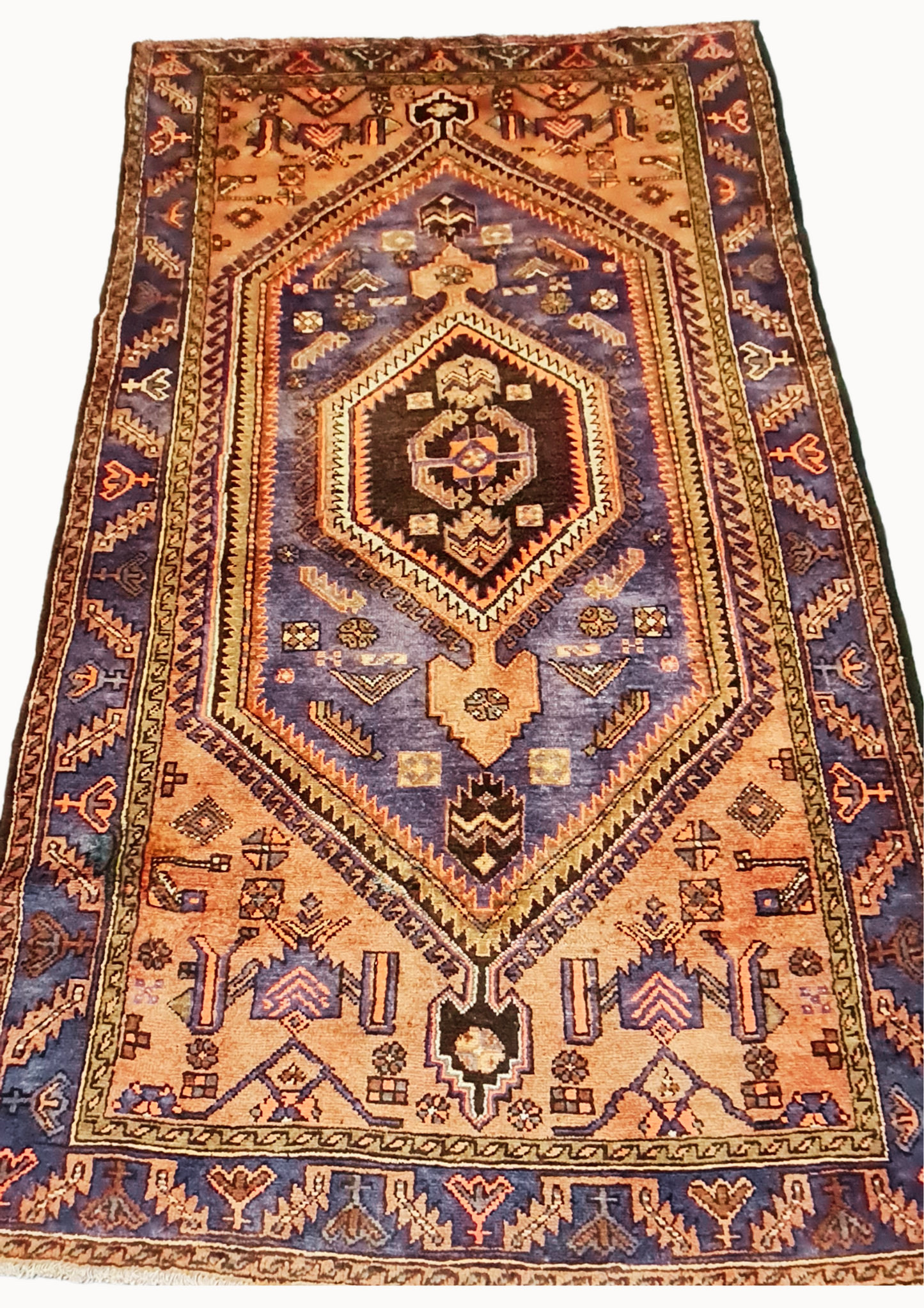 Rug No: 1541 / Size 2.30m x 1.30m