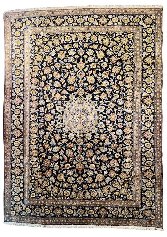 Rug No: 0334 / Size3.60m x 2.65m