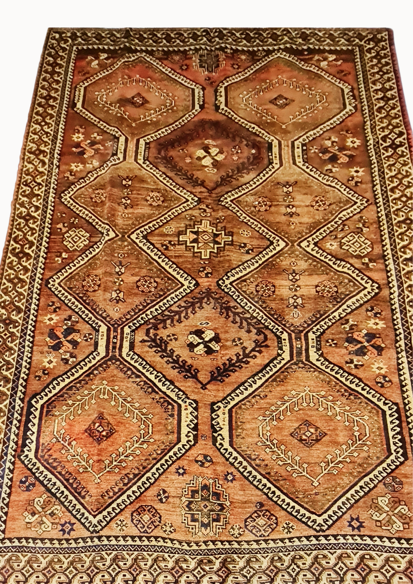 Rug No: 0639 / Size 2.95m x 1.93m