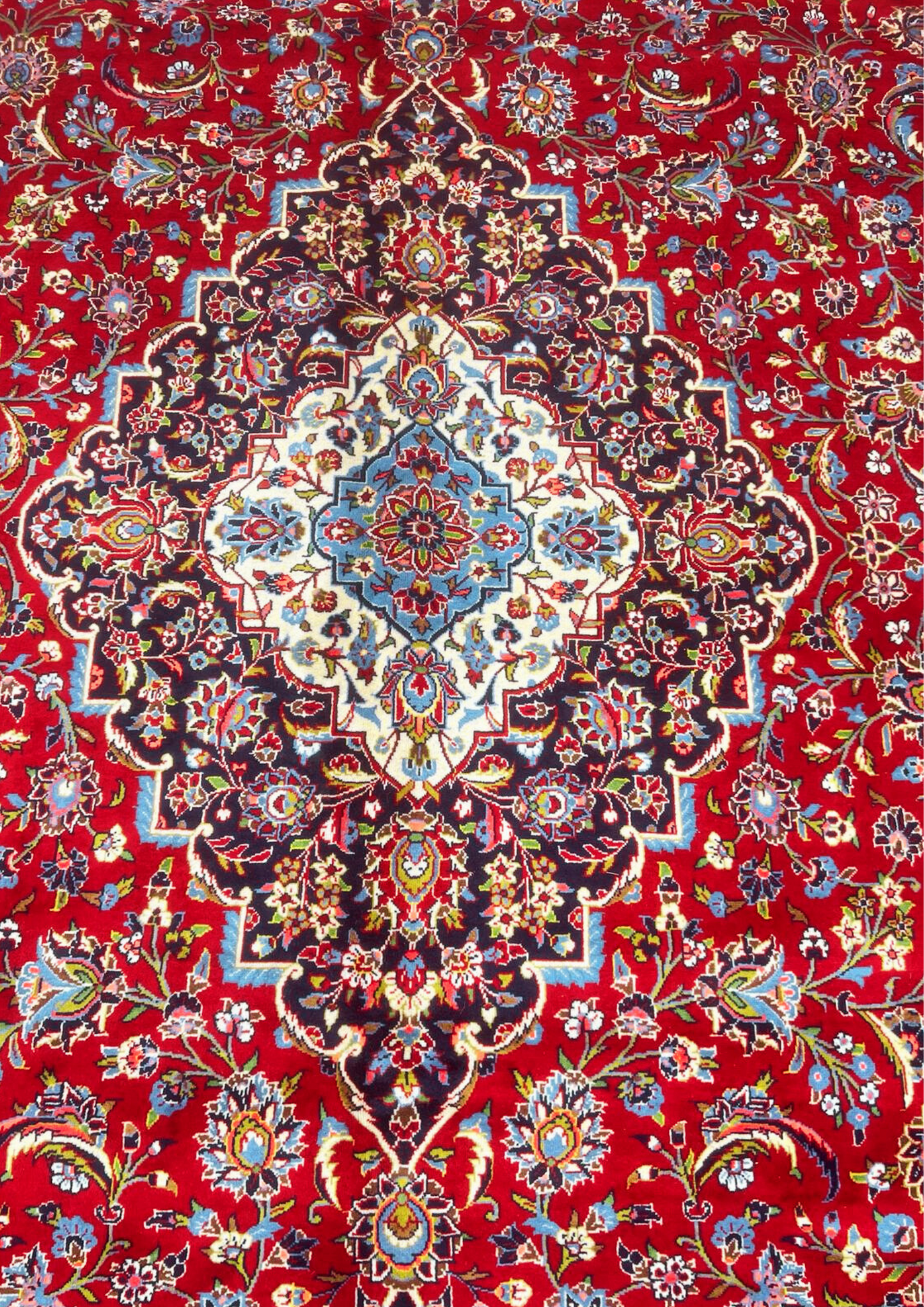 Rug No: 0044 / Size 4.12m x 3.07m