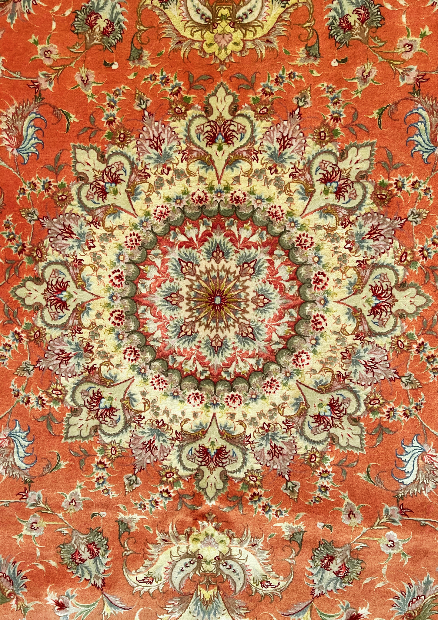 Rug No: 0701 / Size 3.00m x 2.00m