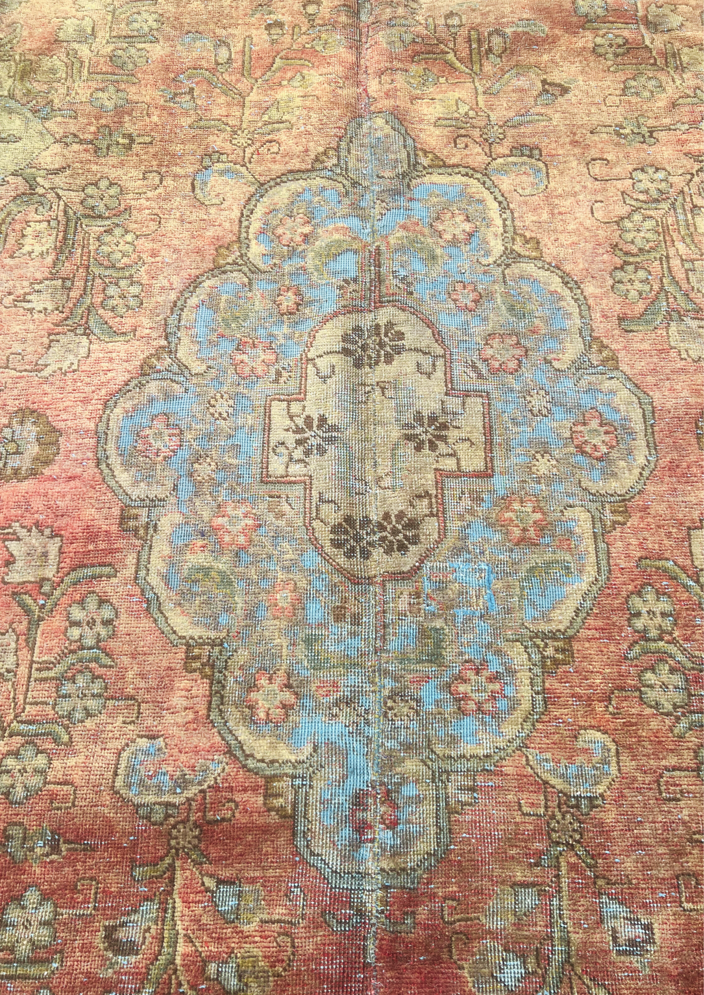 Rug No: 0622 / Size 3.63m x 2.53m