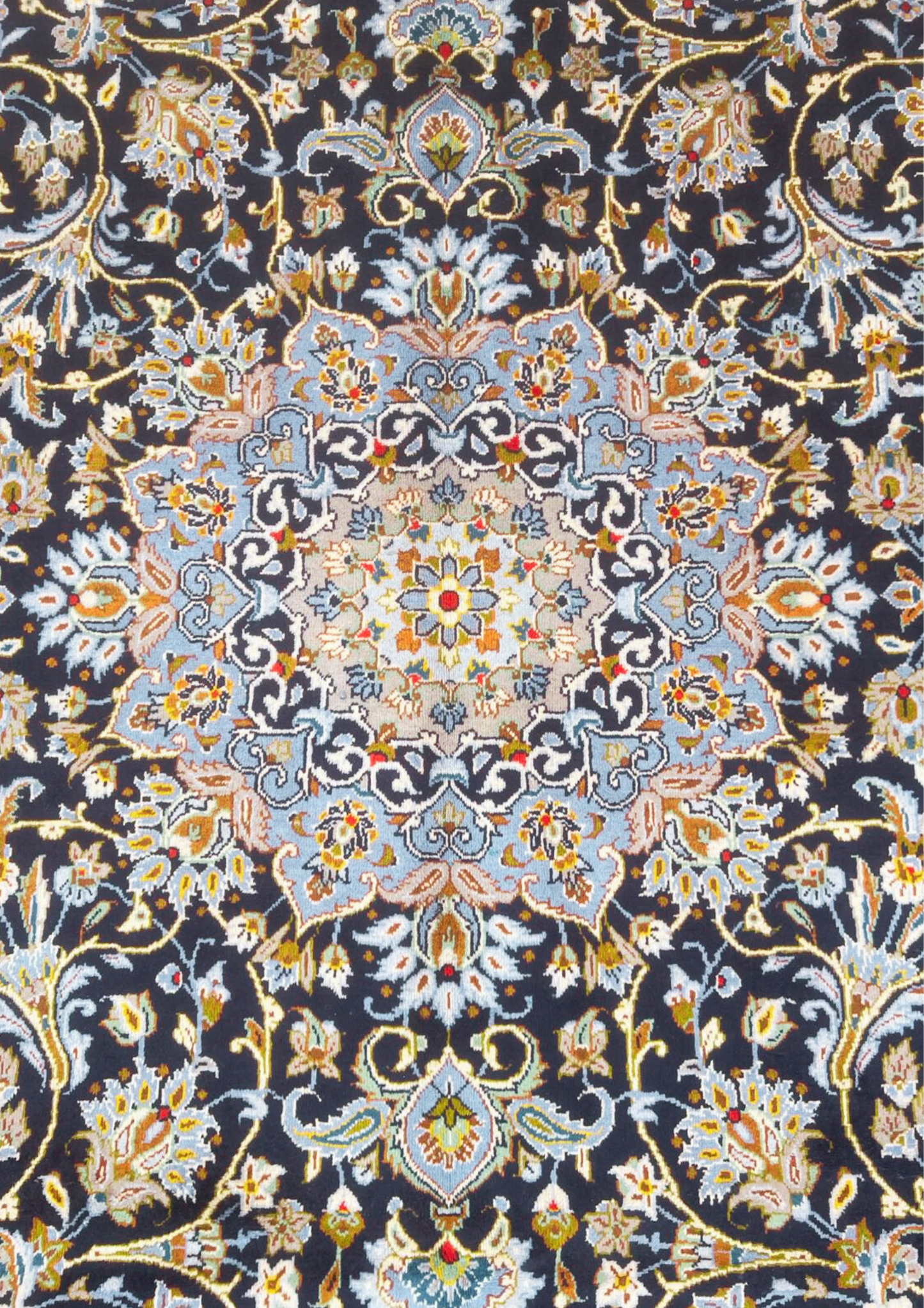 Rug No: 0449 / Size 3.83m x 2.82m