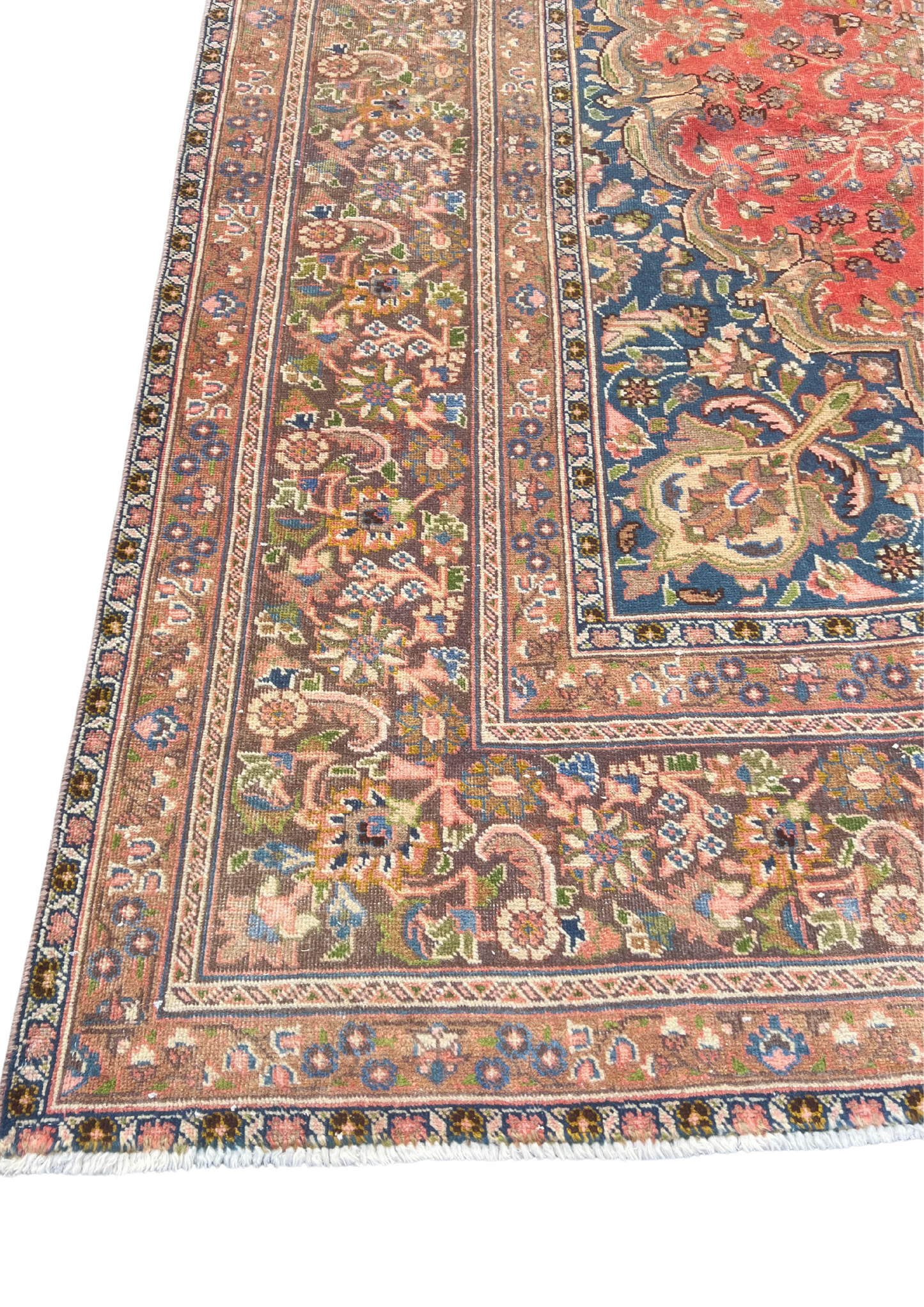 Rug No: 0629 / Size 3.80m x 2.89m