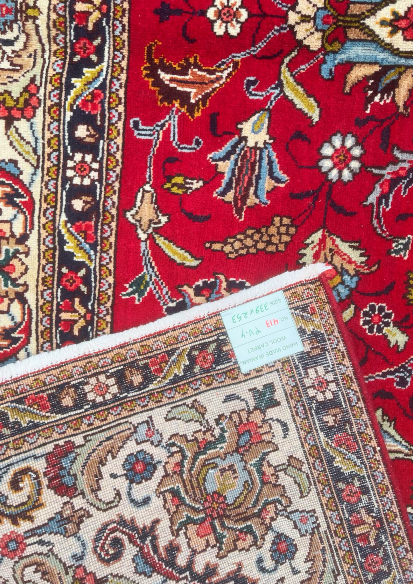 Rug No: 0413 / Size 3.39m x 2.53m