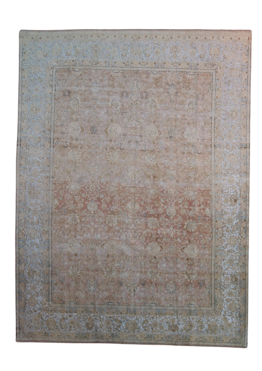 Rug No: 0604 / Size 3.94m x 2.94m