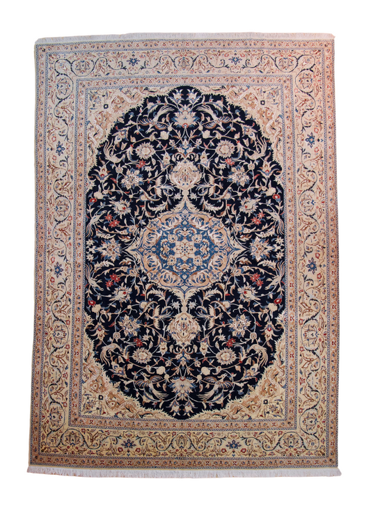 Rug No: 0655 / Size 3.68m x 2.60m