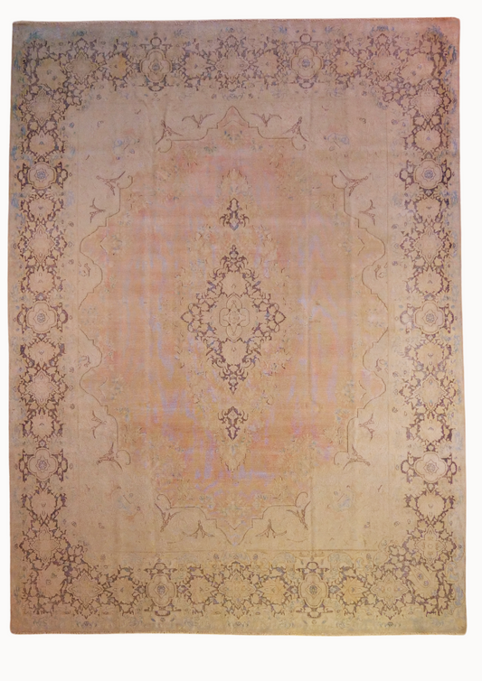 Rug No: 0606 / Size 4.07m x 3.01m