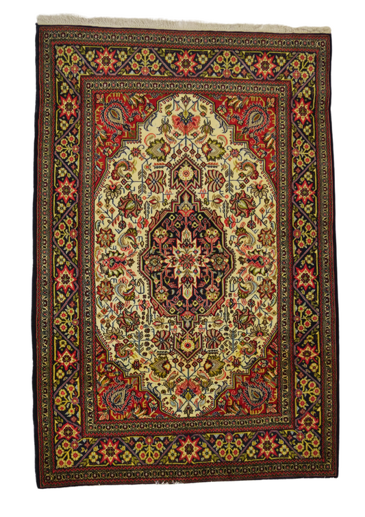 Rug No: 0019 / Size 1.70m x 1.10m